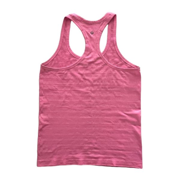 Swiftly Tech Racerback Tank Top 2.0 in Lip Gloss Size 8 - Picture 3 of 8